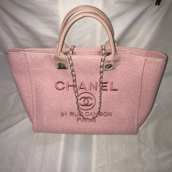 CHANEL Handbags - ✨👜Lucky Day🔥CHANEL Bag Woven Straw Raffia Medium Deauville Tote Pink